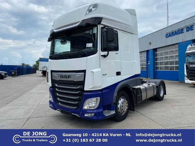 DAF XF 106.480 SSC / 2x Tank / Stand Airco / Euro 6D - Nyergesvontató: 1 kép. DAF XF 106.480 SSC / 2x Tank / Stand Airco / Euro 6D - Nyergesvontató: 1 kép.