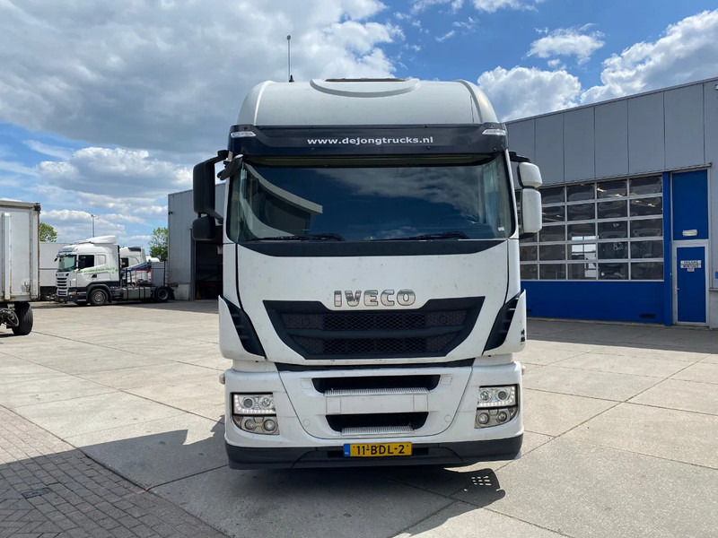 Iveco Stralis 460 / Steering Axle / 6x2 / Automatic - Nyergesvontató: 2 kép. Iveco Stralis 460 / Steering Axle / 6x2 / Automatic - Nyergesvontató: 2 kép.