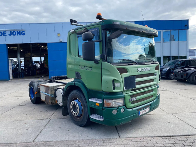 Scania P380 / Semi-automatic / ADR / Euro 4 - Nyergesvontató: 3 kép. Scania P380 / Semi-automatic / ADR / Euro 4 - Nyergesvontató: 3 kép.