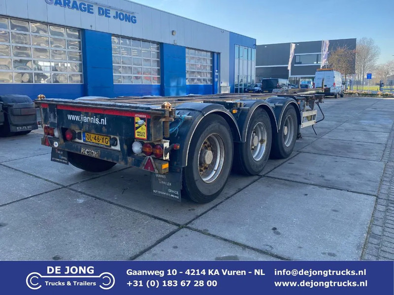 Pacton TXC 343 Multi / 3x Extendable / 1x Lift Axle - Félpótkocsi cserefelépítményes: 1 kép. Pacton TXC 343 Multi / 3x Extendable / 1x Lift Axle - Félpótkocsi cserefelépítményes: 1 kép.