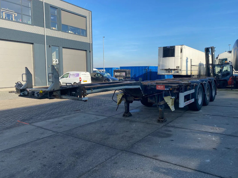 Pacton TXC 343 Multi / 3x Extendable / 1x Lift Axle - Félpótkocsi cserefelépítményes: 4 kép. Pacton TXC 343 Multi / 3x Extendable / 1x Lift Axle - Félpótkocsi cserefelépítményes: 4 kép.