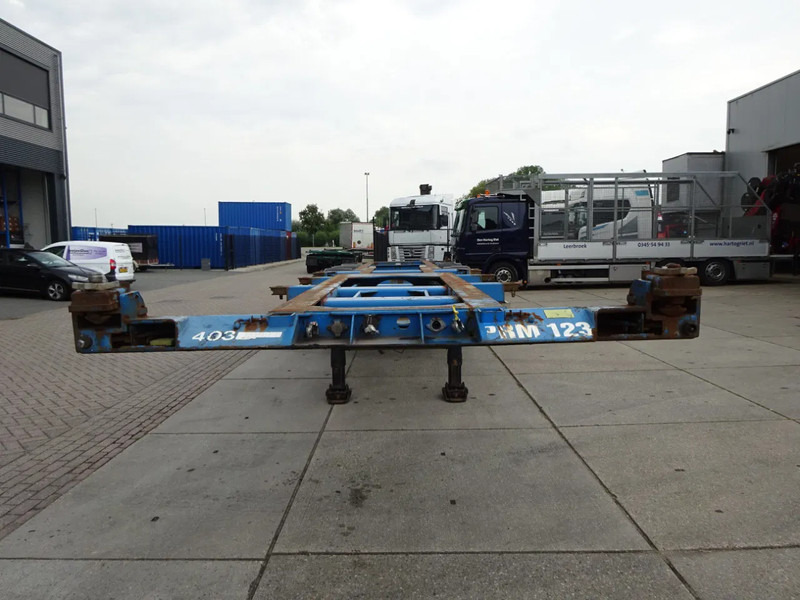 Renders Container chassis / Mercedes + Disc / 1x Lift Axle / 1x Extendable - Félpótkocsi cserefelépítményes: 5 kép. Renders Container chassis / Mercedes + Disc / 1x Lift Axle / 1x Extendable - Félpótkocsi cserefelépítményes: 5 kép.