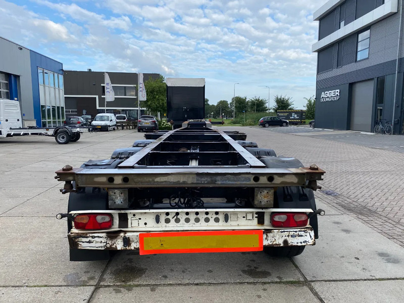 Schmitz Cargobull SCF 27 / SAF + Disc / 1x Extendable / 1x Lift Axle - Félpótkocsi cserefelépítményes: 2 kép. Schmitz Cargobull SCF 27 / SAF + Disc / 1x Extendable / 1x Lift Axle - Félpótkocsi cserefelépítményes: 2 kép.