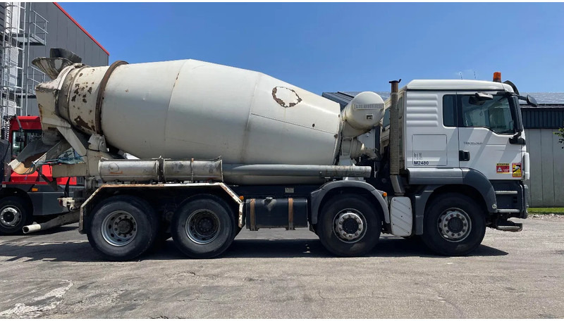 MAN TGS 35.360 LIEBHERR 9M3 - Betonmixer: 4 kép. MAN TGS 35.360 LIEBHERR 9M3 - Betonmixer: 4 kép.