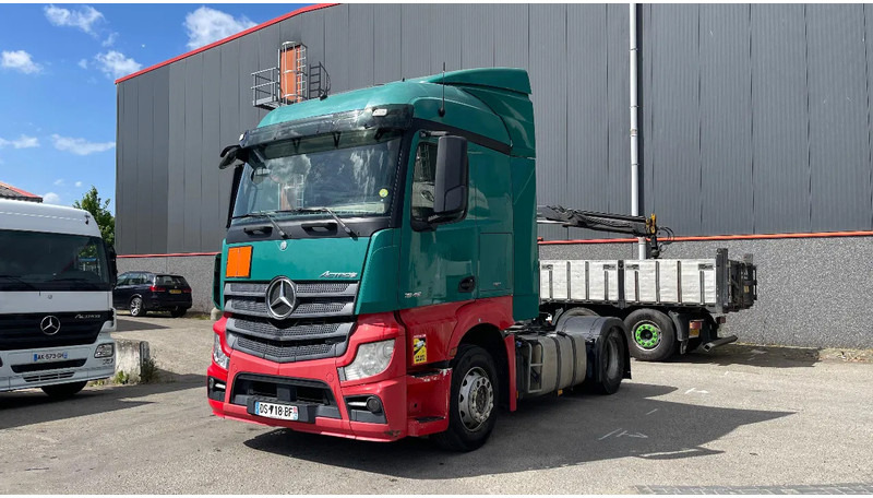 Mercedes-Benz Actros 1845 RETARDER - Nyergesvontató: 1 kép. Mercedes-Benz Actros 1845 RETARDER - Nyergesvontató: 1 kép.