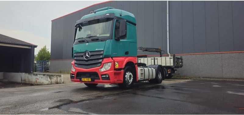 Mercedes-Benz Actros 1845 Retarder + dakairco - Nyergesvontató: 1 kép. Mercedes-Benz Actros 1845 Retarder + dakairco - Nyergesvontató: 1 kép.