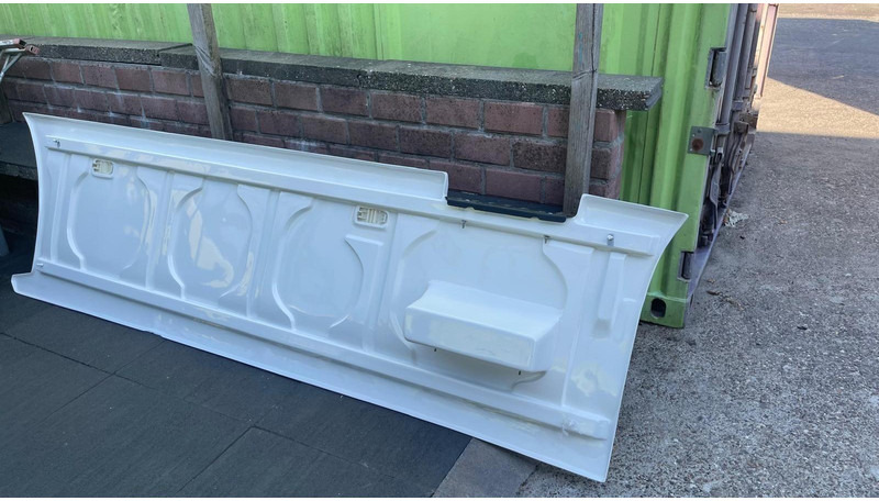 Scania Side Skirt Scania zijskirts - Légterelő - Teherautó: 5 kép. Scania Side Skirt Scania zijskirts - Légterelő - Teherautó: 5 kép.