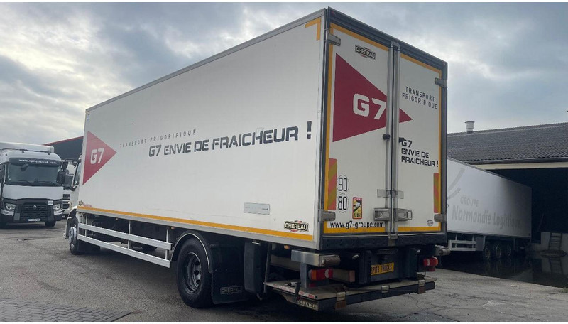 Volvo FL 240 Thermo-King+LIFT DHollandia - Hűtős teherautó: 5 kép. Volvo FL 240 Thermo-King+LIFT DHollandia - Hűtős teherautó: 5 kép.