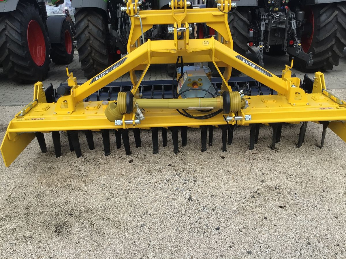 Bednar Kator KN 3000Q - Borona: 2 kép. Bednar Kator KN 3000Q - Borona: 2 kép.