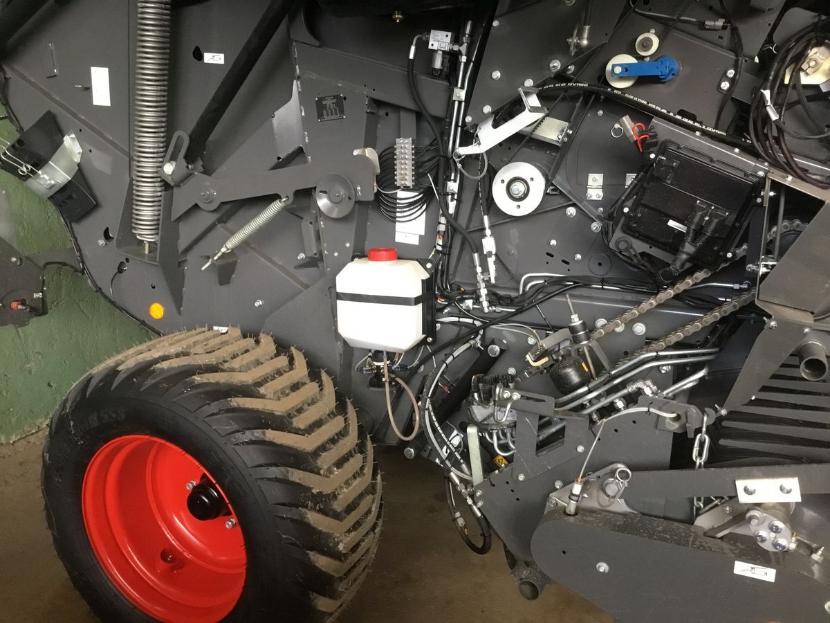 Fendt Rotana 160 V - Bálázó: 3 kép. Fendt Rotana 160 V - Bálázó: 3 kép.