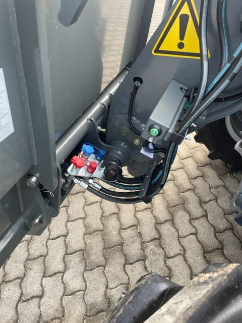 Új Teleszkópos rakodó Kramer Kramer Teleskoplader KT 276: 8 kép.