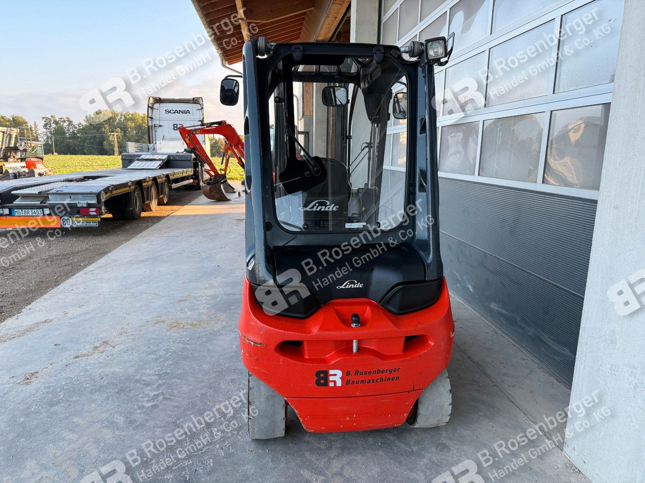 Linde E30 Stapler / BJ2020 / nur 1096h / Duplex / TOP - Villás targonca: 4 kép. Linde E30 Stapler / BJ2020 / nur 1096h / Duplex / TOP - Villás targonca: 4 kép.