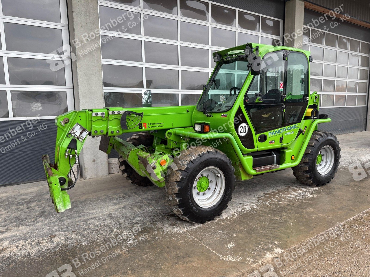 Merlo P38.13 / inkl. Gabel+Schaufel / BüVo / nur 2971h - Teleszkópos rakodó: 1 kép. Merlo P38.13 / inkl. Gabel+Schaufel / BüVo / nur 2971h - Teleszkópos rakodó: 1 kép.