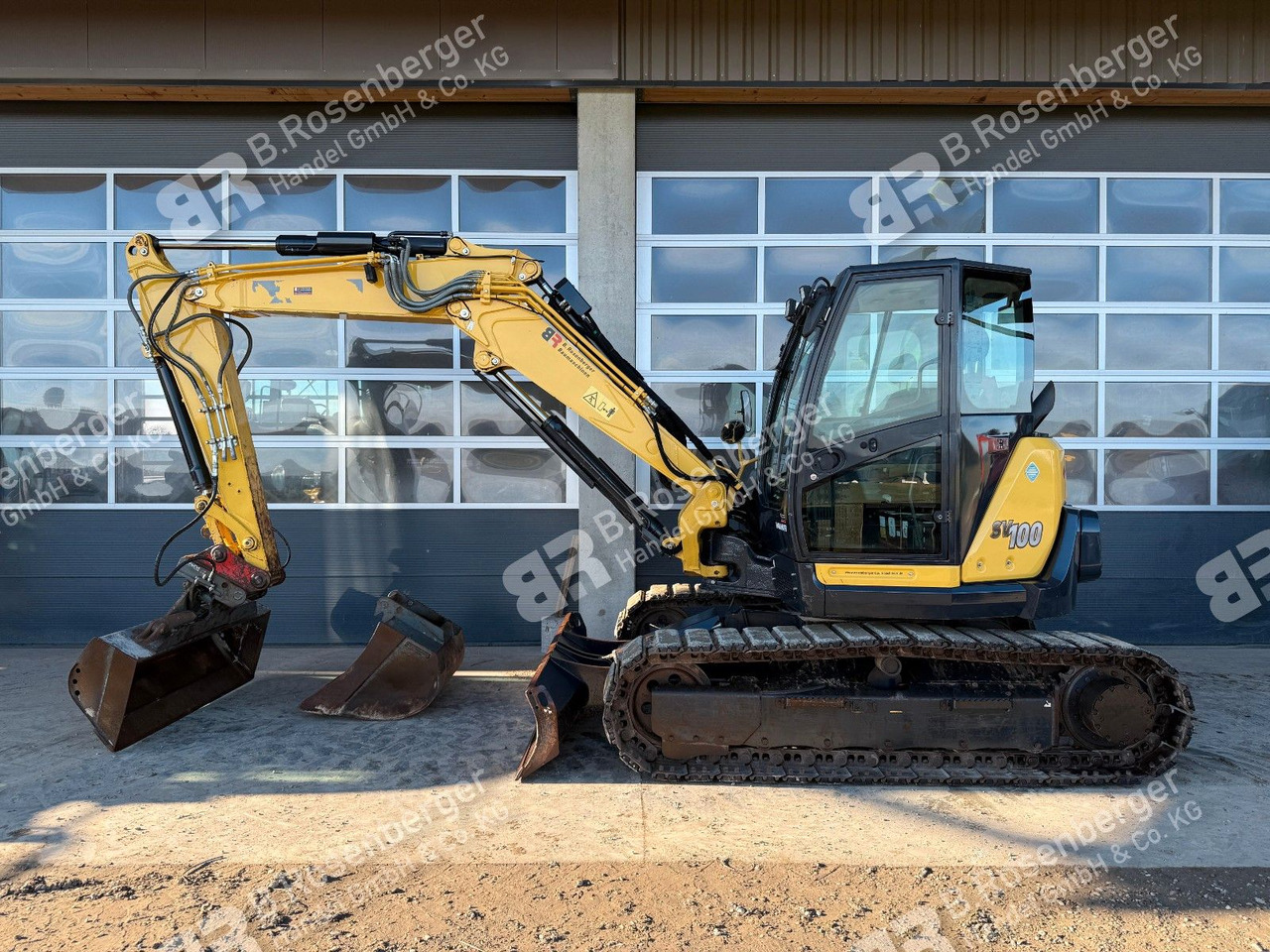 Yanmar SV100-2A-2PB Minibagger / nur 2694h / BJ2017 - Minikotró: 2 kép. Yanmar SV100-2A-2PB Minibagger / nur 2694h / BJ2017 - Minikotró: 2 kép.