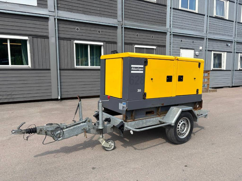 Atlas-Copco QAS 30 ST3 - Áramfejlesztő: 1 kép. Atlas-Copco QAS 30 ST3 - Áramfejlesztő: 1 kép.