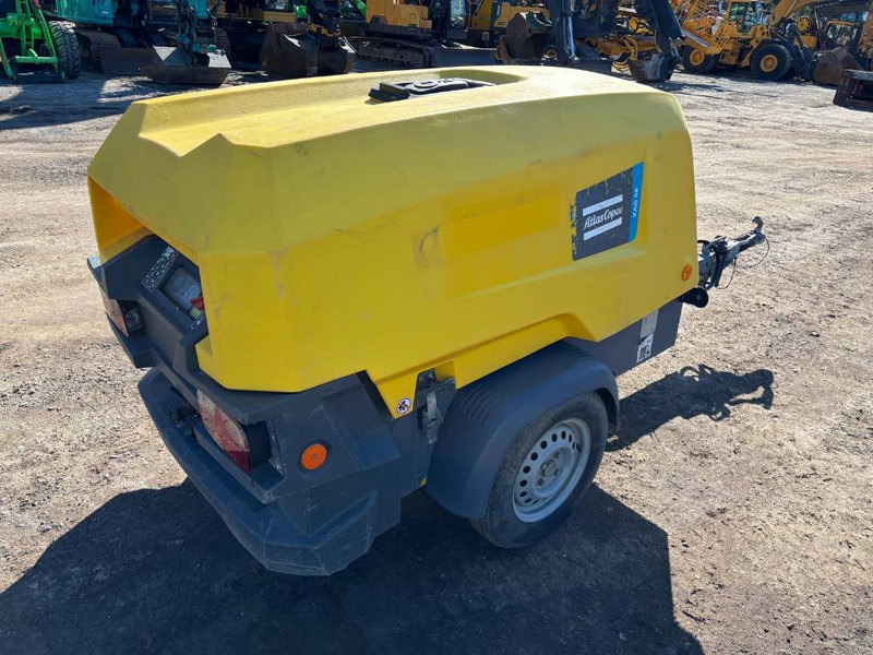Atlas-Copco XAS 88 - Légkompresszor: 2 kép. Atlas-Copco XAS 88 - Légkompresszor: 2 kép.