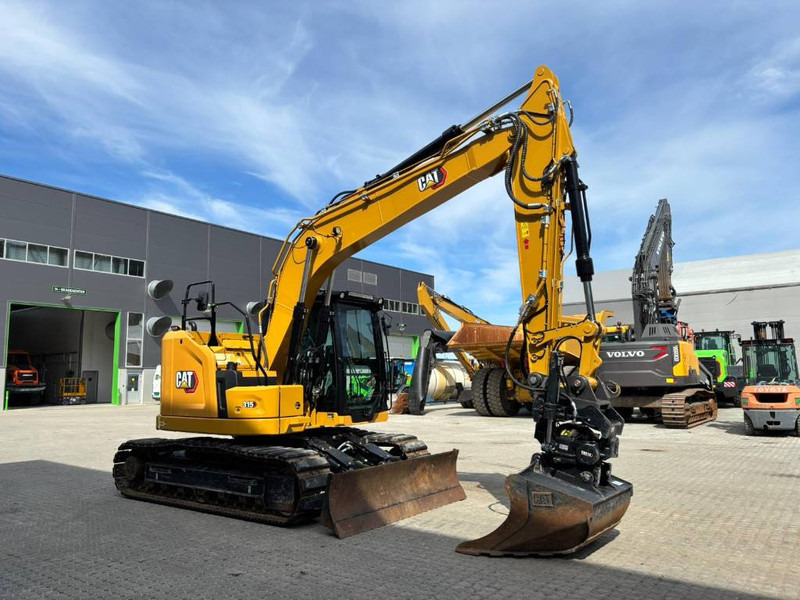 Cat 315 07C - Lánctalpas kotró: 2 kép. Cat 315 07C - Lánctalpas kotró: 2 kép.