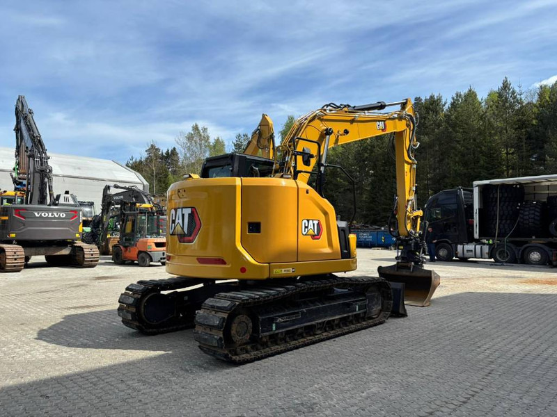 Cat 315 07C - Lánctalpas kotró: 3 kép. Cat 315 07C - Lánctalpas kotró: 3 kép.