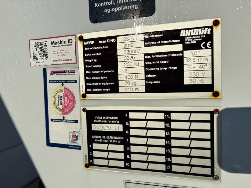 Dino 230 VT - Emelőkosaras teherautó: 5 kép. Dino 230 VT - Emelőkosaras teherautó: 5 kép.