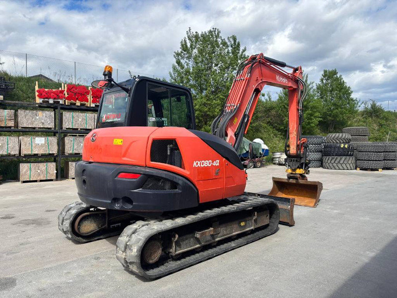 Kubota KX 080-4 - Minikotró: 3 kép. Kubota KX 080-4 - Minikotró: 3 kép.