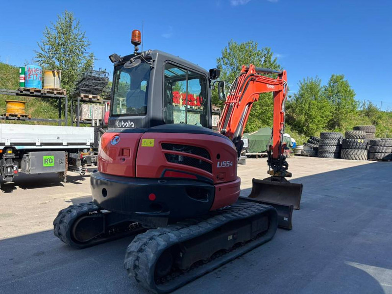 Kubota U 55-4 - Minikotró: 3 kép. Kubota U 55-4 - Minikotró: 3 kép.