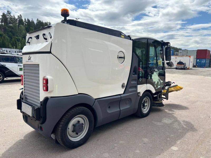 Mathieu MS-210 Azura Flex Street Sweeper - Utcaseprő gép: 3 kép. Mathieu MS-210 Azura Flex Street Sweeper - Utcaseprő gép: 3 kép.