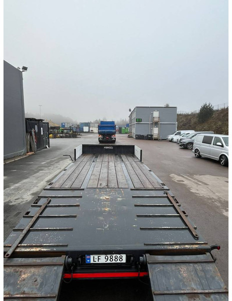 Pótkocsi mélybölcsős Scanslep B2DC: 18 kép.