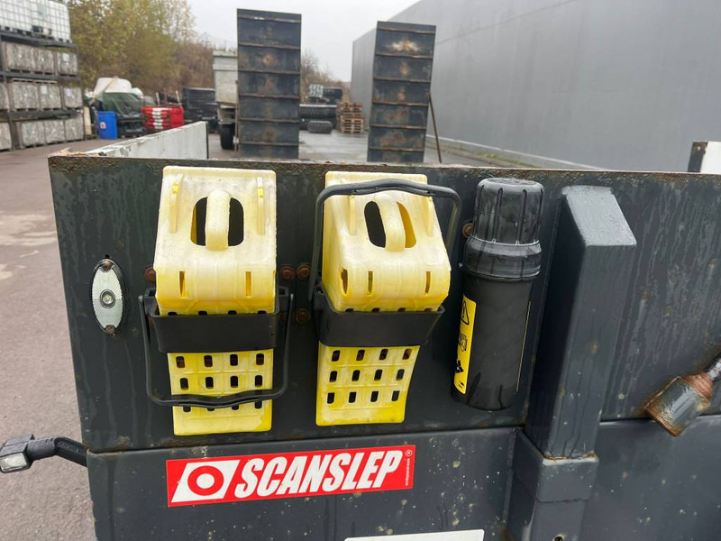 Pótkocsi mélybölcsős Scanslep B2DC: 10 kép.