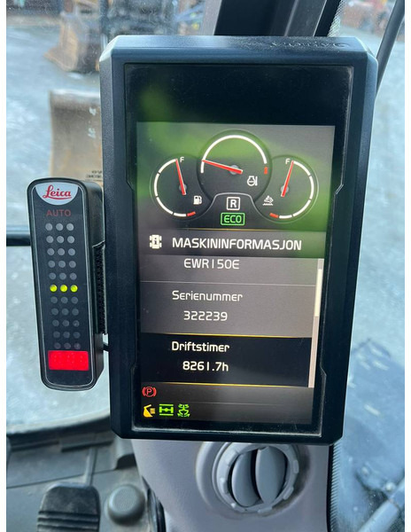 Volvo EWR 150 E - Gumikerekes kotró: 5 kép. Volvo EWR 150 E - Gumikerekes kotró: 5 kép.