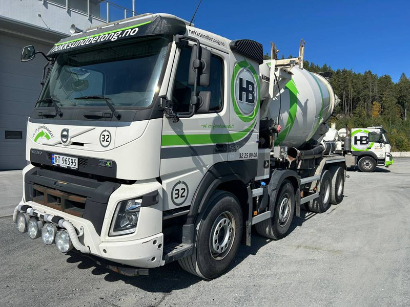 Volvo FH 540 - Betonmixer: 4 kép. Volvo FH 540 - Betonmixer: 4 kép.