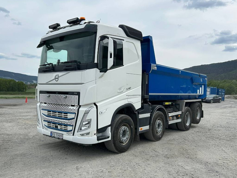 Volvo FH 540 - Billenőplatós teherautó: 1 kép. Volvo FH 540 - Billenőplatós teherautó: 1 kép.