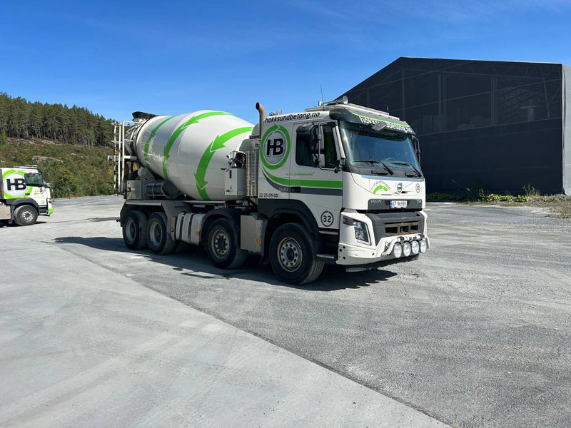 Volvo FH 540 - Betonmixer: 3 kép. Volvo FH 540 - Betonmixer: 3 kép.