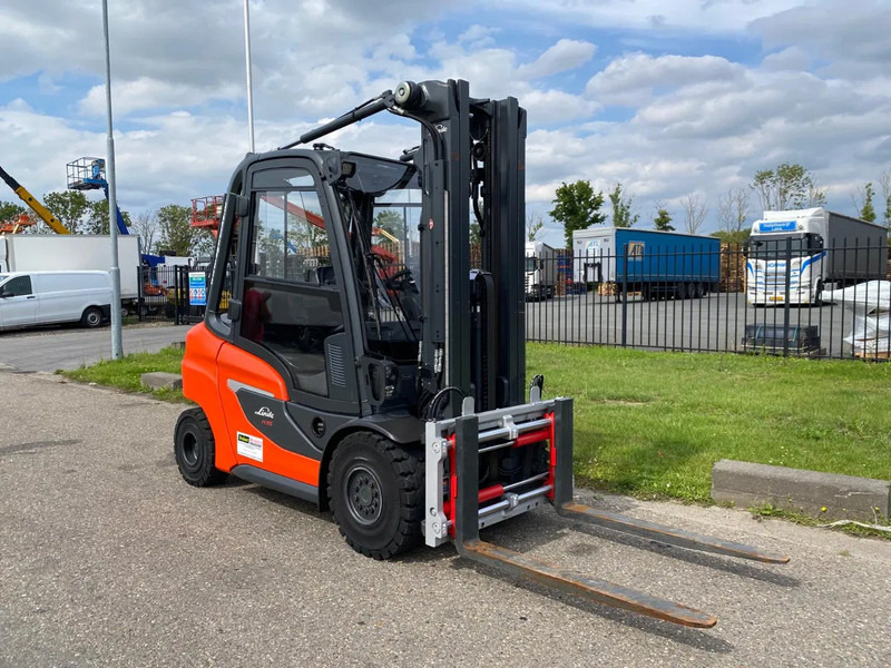 Linde H35D-01 - Dízel targonca: 3 kép. Linde H35D-01 - Dízel targonca: 3 kép.