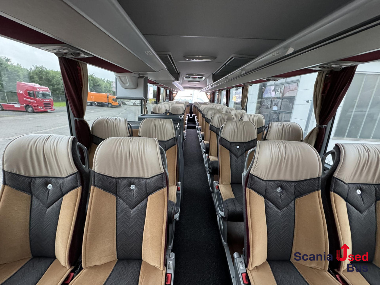 MERCEDES-BENZ Tourismo O 350 RHD-M 12.96m Luxline - Távolsági busz: 3 kép. MERCEDES-BENZ Tourismo O 350 RHD-M 12.96m Luxline - Távolsági busz: 3 kép.