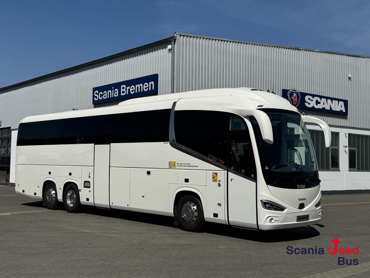 SCANIA Irizar I6S HDH 13.2m - 55+1+1 - Távolsági busz: 1 kép. SCANIA Irizar I6S HDH 13.2m - 55+1+1 - Távolsági busz: 1 kép.