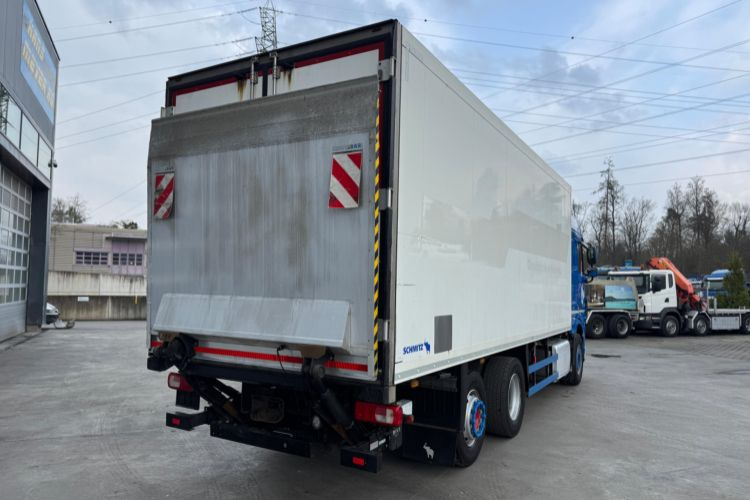 DAF XF460 6x2 Thermoking TS-300 - Hűtős teherautó: 5 kép. DAF XF460 6x2 Thermoking TS-300 - Hűtős teherautó: 5 kép.