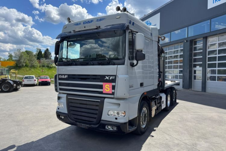 DAF XF510 Effer 255-5 6x2 SZM/Pritsche - Darus autó: 2 kép. DAF XF510 Effer 255-5 6x2 SZM/Pritsche - Darus autó: 2 kép.