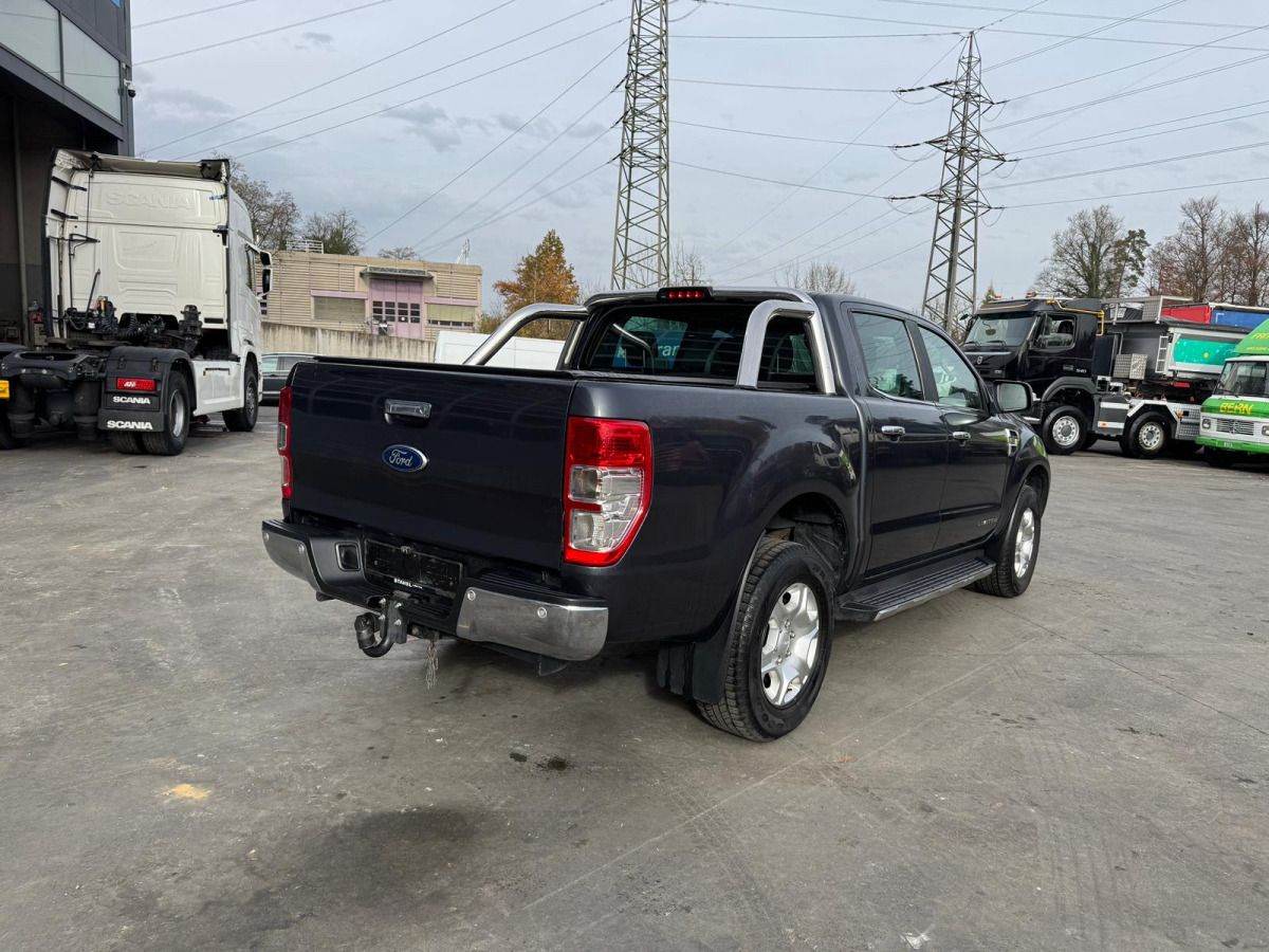 FORD Ranger 3.2 Diesel 4x4 - Pickup: 4 kép. FORD Ranger 3.2 Diesel 4x4 - Pickup: 4 kép.