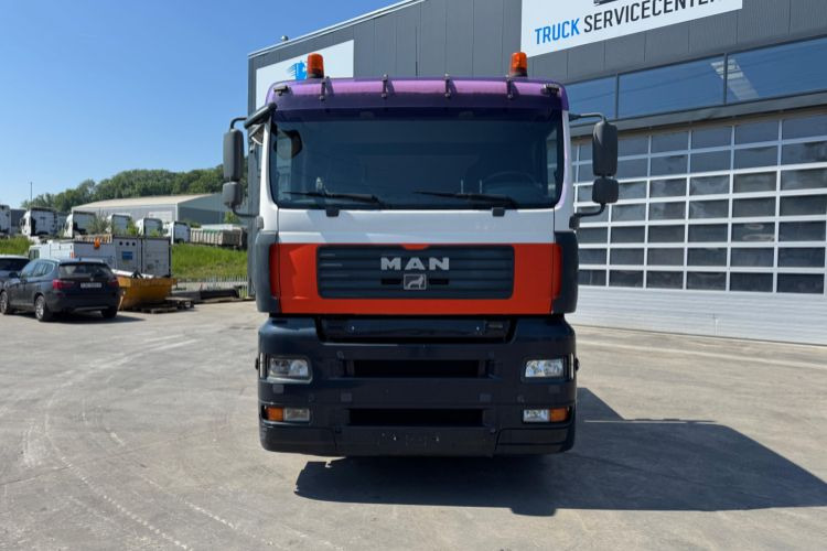 MAN TGA 18.413 4x2 BaggerTaxi - Autószállító teherautó: 2 kép. MAN TGA 18.413 4x2 BaggerTaxi - Autószállító teherautó: 2 kép.