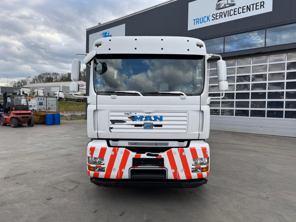 MAN TGA 26.440 6x2 PK16502-4 - Darus autó: 3 kép. MAN TGA 26.440 6x2 PK16502-4 - Darus autó: 3 kép.
