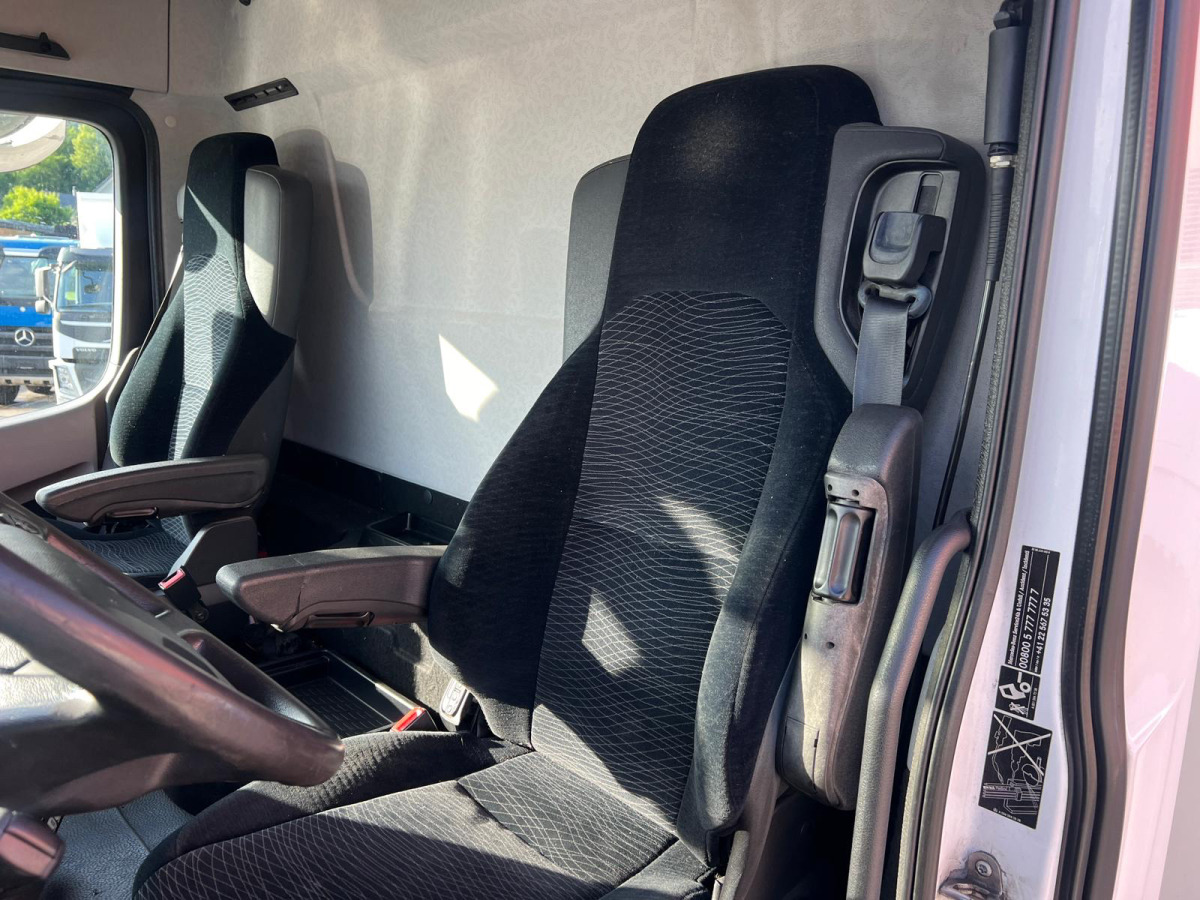 Hűtős teherautó MERCEDES 4x Antos 1843 4x2 Kühler: 10 kép.
