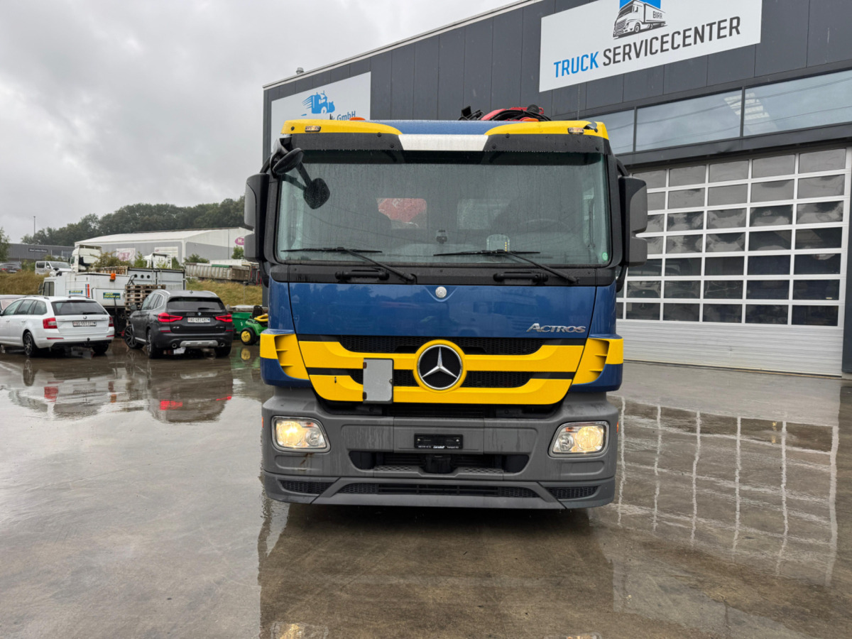 MERCEDES Actros 3248 8x4 Fassi660 6+6 - Darus autó: 3 kép. MERCEDES Actros 3248 8x4 Fassi660 6+6 - Darus autó: 3 kép.
