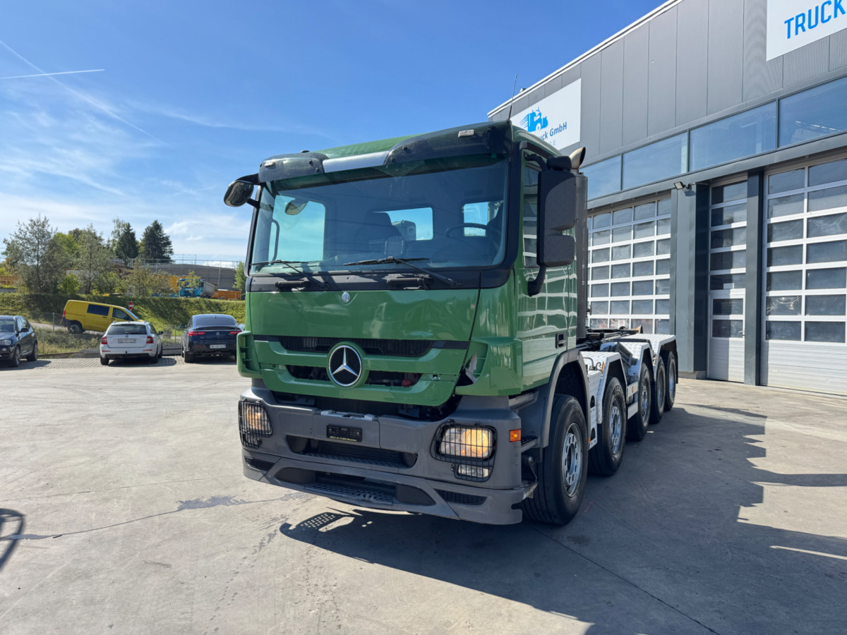 MERCEDES BENZ ACTROS 4448 - Horgos rakodó teherautó: 1 kép. MERCEDES BENZ ACTROS 4448 - Horgos rakodó teherautó: 1 kép.