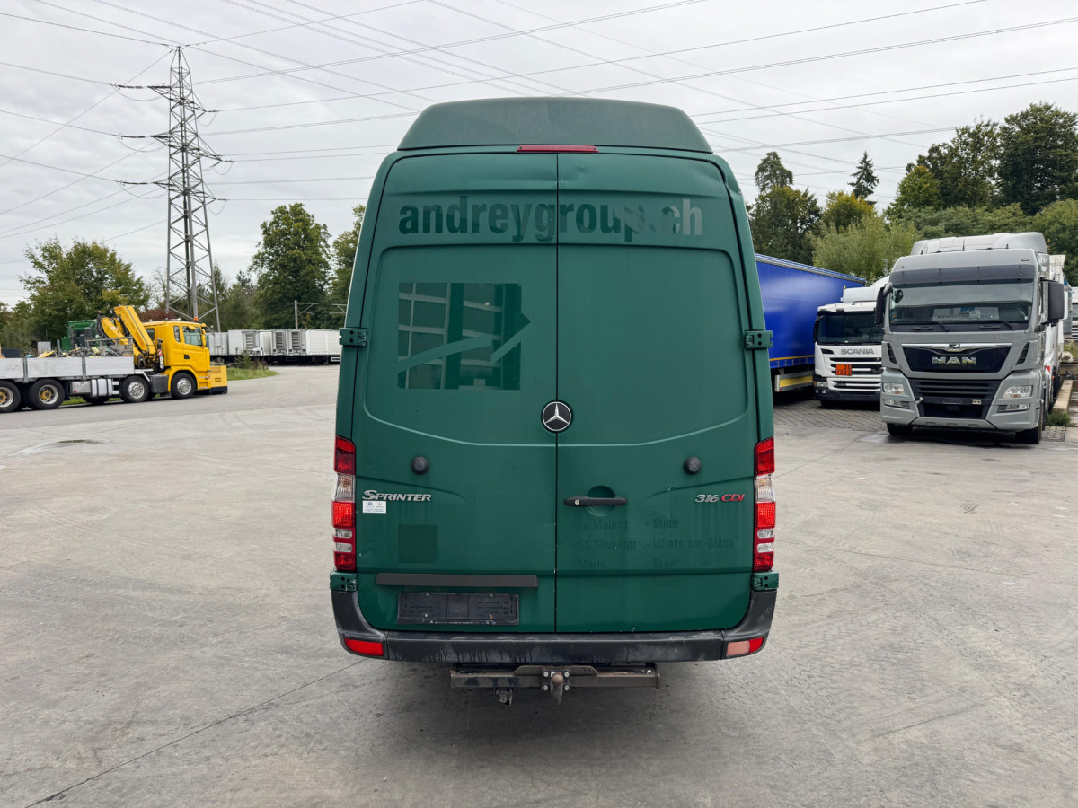 MERCEDES Sprinter 316CDI - Furgon: 5 kép. MERCEDES Sprinter 316CDI - Furgon: 5 kép.