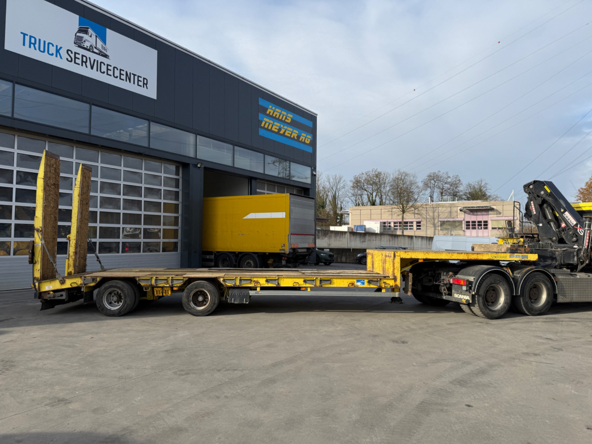 MÜLLER-MITTELTAL 2A Gelenkt - Félpótkocsi mélybölcsős: 3 kép. MÜLLER-MITTELTAL 2A Gelenkt - Félpótkocsi mélybölcsős: 3 kép.