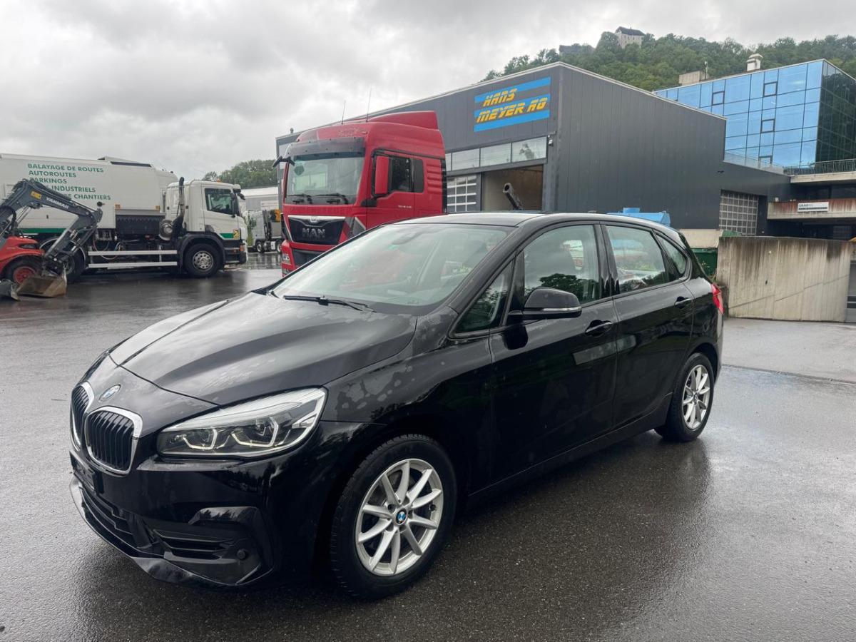 Marke BMW 218d xDrive - Hatchback: 1 kép. Marke BMW 218d xDrive - Hatchback: 1 kép.