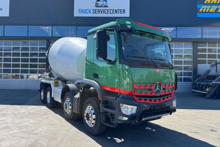 Mercedes-Benz Arocs 3243 8x4 Liebherr 9cbm - Betonmixer: 3 kép. Mercedes-Benz Arocs 3243 8x4 Liebherr 9cbm - Betonmixer: 3 kép.