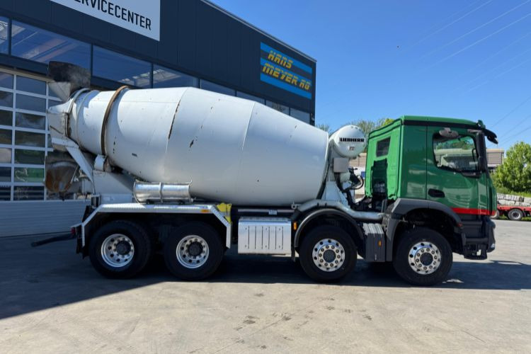 Mercedes-Benz Arocs 3243 8x4 Liebherr 9cbm - Betonmixer: 4 kép. Mercedes-Benz Arocs 3243 8x4 Liebherr 9cbm - Betonmixer: 4 kép.
