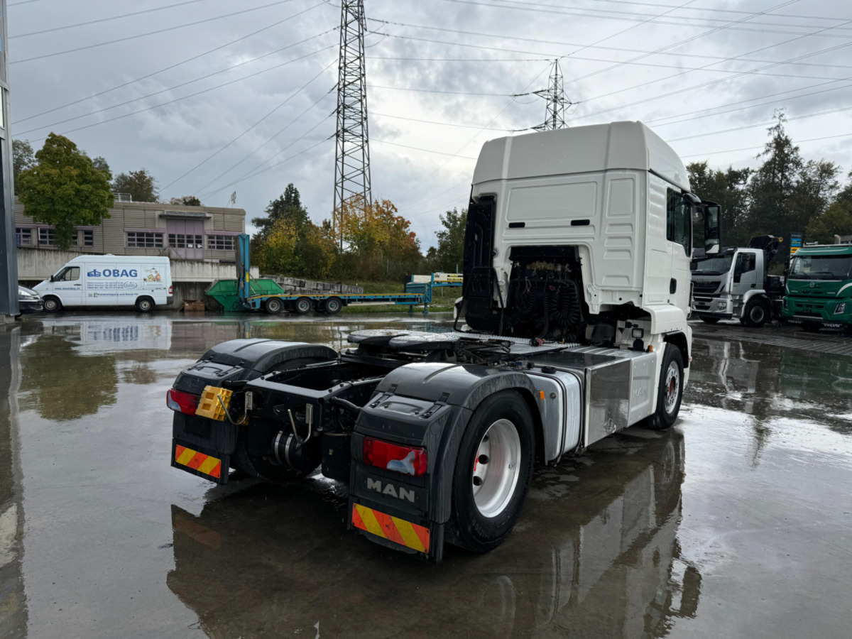 MAN TGS 18.440 4x2 Hydraulikpumpe - Nyergesvontató: 5 kép. MAN TGS 18.440 4x2 Hydraulikpumpe - Nyergesvontató: 5 kép.