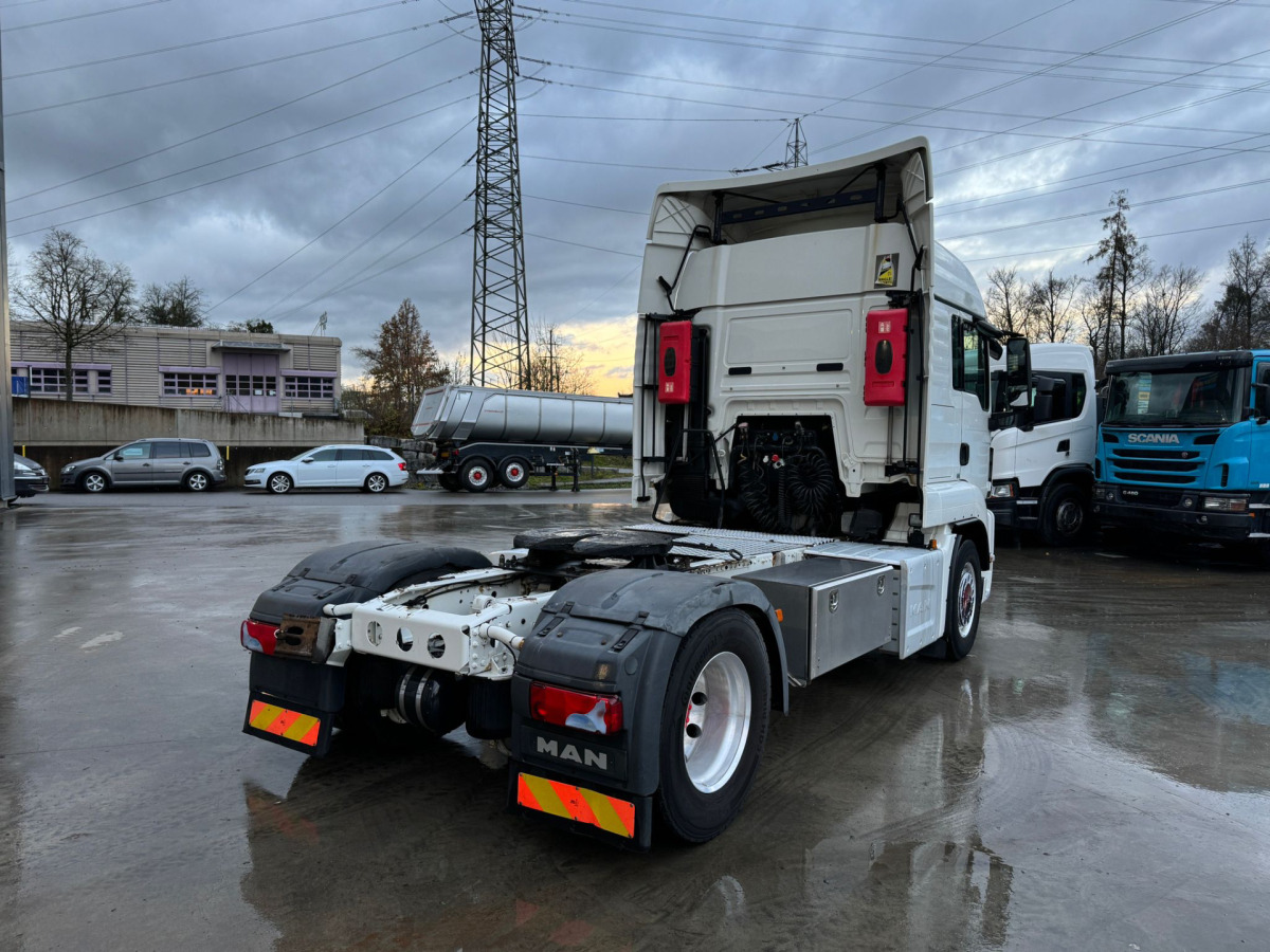 MAN TGS 18.440 ADR Nebenabtrieb Getriebe - Nyergesvontató: 5 kép. MAN TGS 18.440 ADR Nebenabtrieb Getriebe - Nyergesvontató: 5 kép.